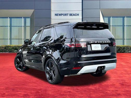 1ag/Black 2026 Land Rover Discovery Gemini Edition