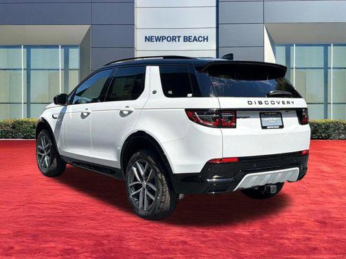 1aa/White 2026 Land Rover Discovery Sport Landmark