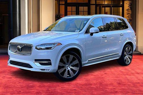 2022 Volvo XC90 T6 Inscription