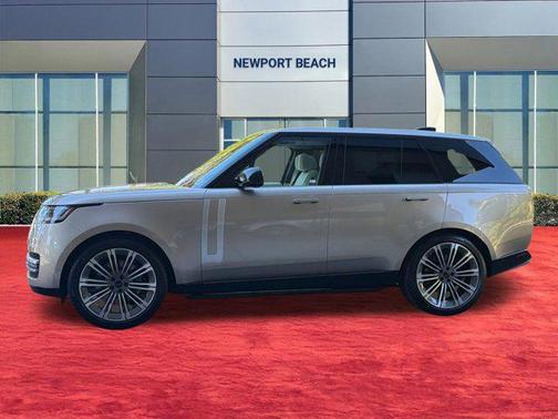 Batumi Gold Premium Metallic 2026 Land Rover Range Rover P530 Autobiography