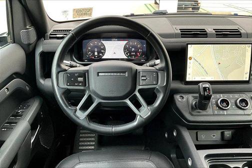 2022 Land Rover Defender 110 X-Dynamic SE