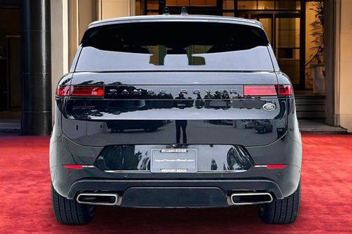 2023 Land Rover Range Rover Sport SE