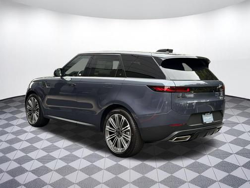 Varesine Blue Metallic 2026 Land Rover Range Rover Sport SE