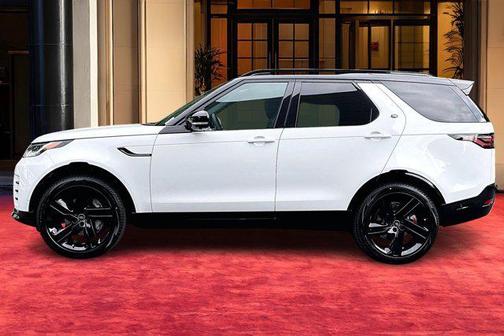 2026 Land Rover Discovery Dynamic SE