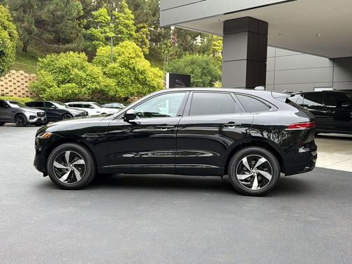 Santorini Black Metallic 2026 Jaguar F-PACE R-Dynamic S P250 AWD Automatic