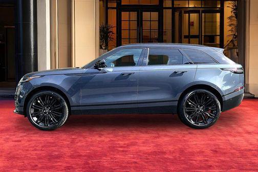 2026 Land Rover Range Rover Velar P250 SE R-Dynamic