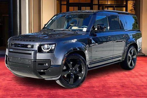 2026 Land Rover Defender V8