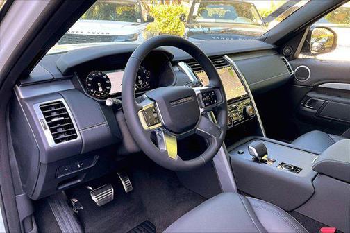 2026 Land Rover Discovery Gemini Edition