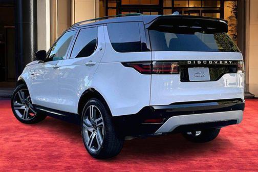 2026 Land Rover Discovery Gemini Edition