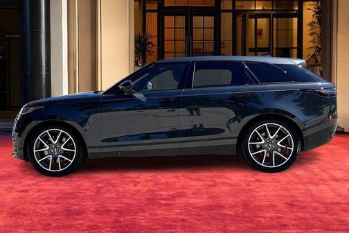 2026 Land Rover Range Rover Velar P250 SE R-Dynamic