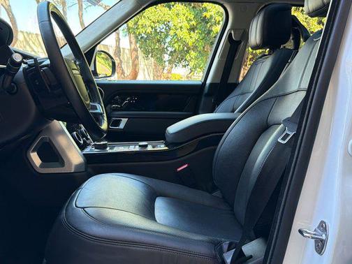 Fuji White 2018 Land Rover Range Rover 3.0L Supercharged HSE