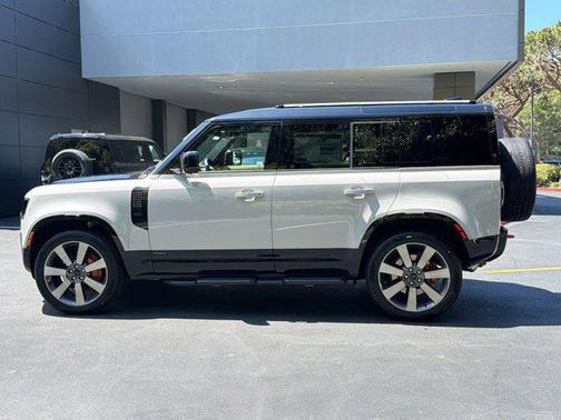 Borasco Grey 2026 Land Rover Defender P400 X