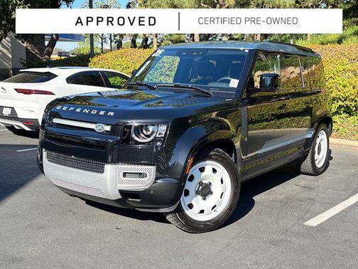 Santorini Black Metallic 2025 Land Rover Defender 110 P300