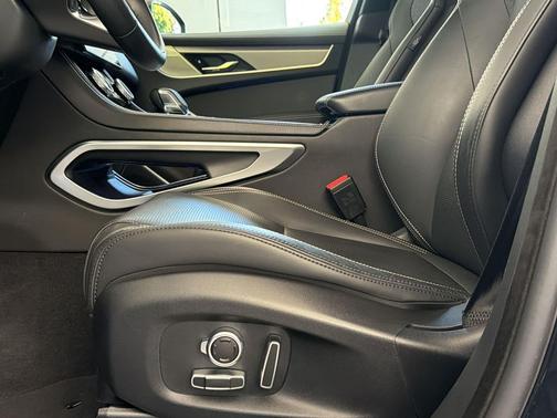 Santorini Black Metallic 2026 Jaguar F-PACE R-Dynamic S P250 AWD Automatic