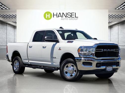 Bright White Clearcoat 2021 RAM 2500 Big Horn Crew Cab 4x4 6'4' Box