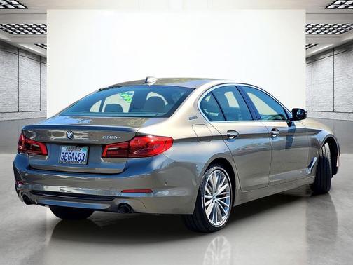 Atlas Cedar Metallic 2018 BMW 530e iPerformance