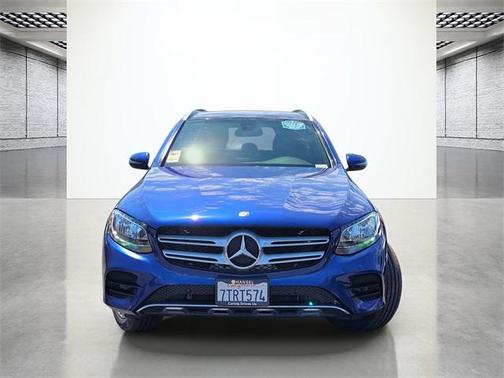 2017 Mercedes-Benz GLC 300 4MATIC