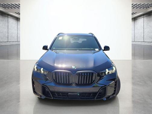 Black Sapphire Metallic 2026 BMW X5 PHEV xDrive50e