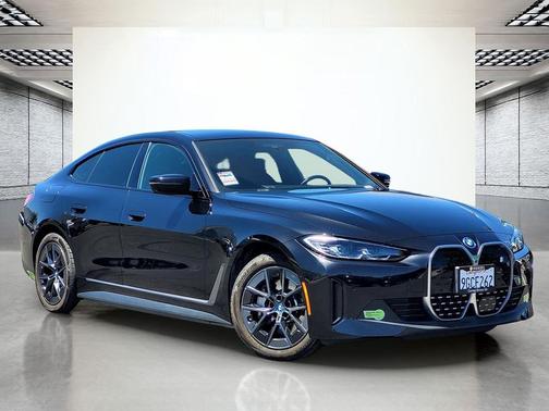 Black Sapphire Metallic 2023 BMW i4 Gran Coupe eDrive35
