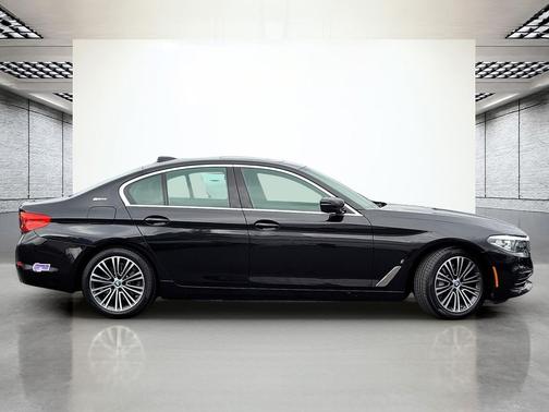 2019 BMW 530e iPerformance