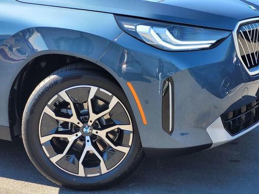 Arctic Race Blue Metallic 2026 BMW X3 30 xDrive