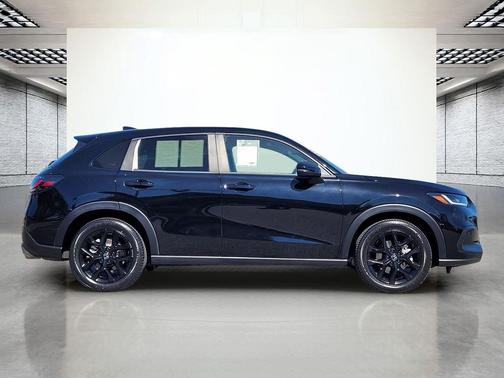 2023 Honda HR-V 2WD Sport