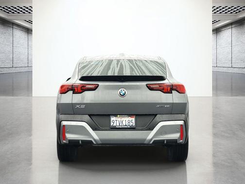 2025 BMW X2 xDrive28i
