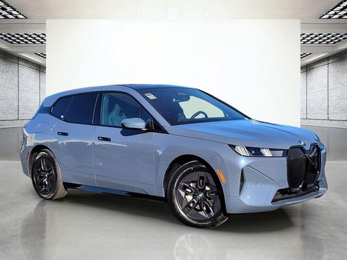2026 BMW iX xDrive60