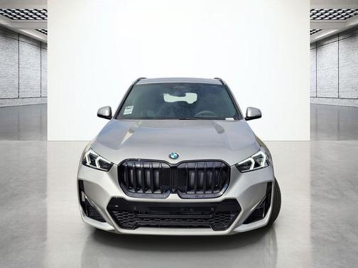 Space Silver Metallic 2026 BMW X1 xDrive28i