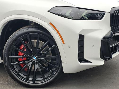 Alpine White 2026 BMW X5 xDrive40i