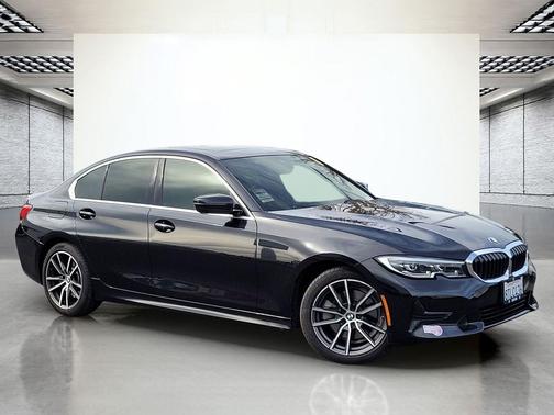 2021 BMW 330e 