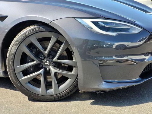 2021 Tesla Model S Long Range