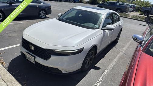 Platinum White Pearl 2023 Honda Accord EX
