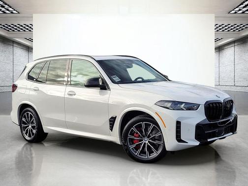 2026 BMW X5 M60i