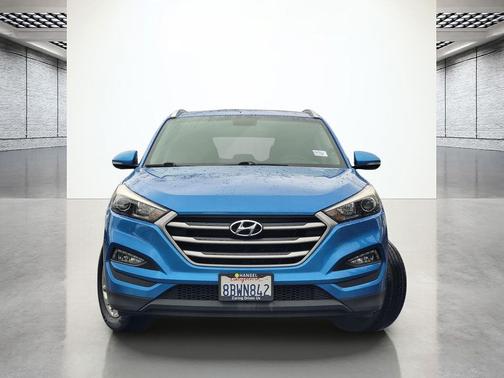 2017 Hyundai TUCSON SE Plus