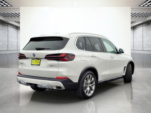 2026 BMW X5 PHEV xDrive50e