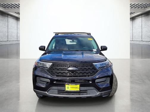 AGATE BLACK METALLIC 2020 Ford Explorer XLT