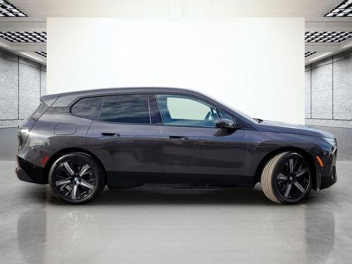 2023 BMW iX xDrive50