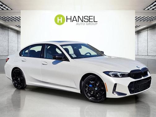 Mineral White Metallic 2026 BMW 330 330i