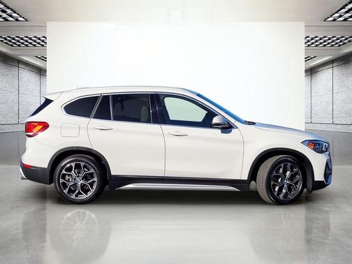 2021 BMW X1 xDrive28i