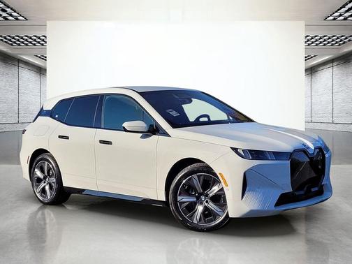 2026 BMW iX xDrive45