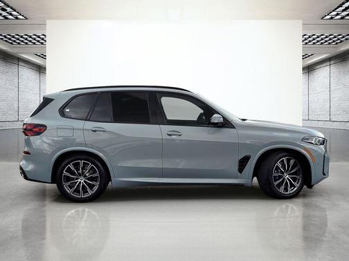 Brooklyn Grey Metallic 2026 BMW X5 PHEV xDrive50e
