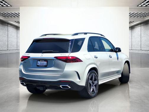MANUFAKTUR Alpine Grey 2024 Mercedes-Benz GLE 450 4MATIC
