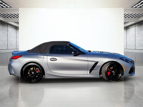 2025 BMW Z4 M40i