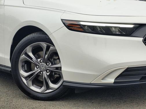 2023 Honda Accord EX 1.5T