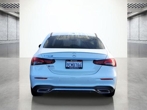 2022 Mercedes-Benz E-Class E 350