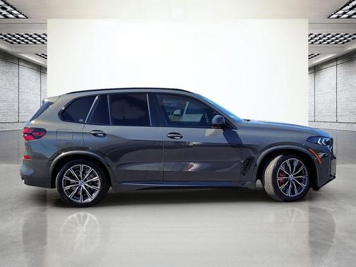Dravit Grey Metallic 2026 BMW X5 PHEV xDrive50e