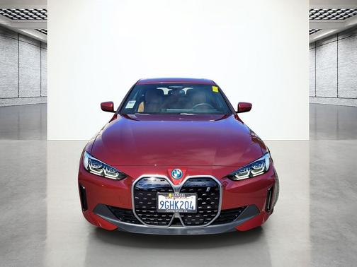 Aventurin Red Metallic 2023 BMW i4 Gran Coupe eDrive35