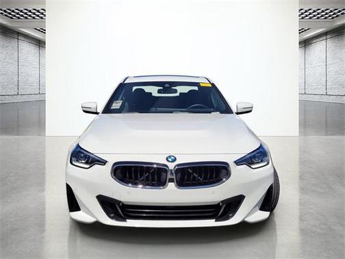 2023 BMW 230 i xDrive