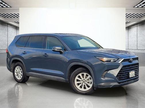 2024 Toyota Grand Highlander XLE